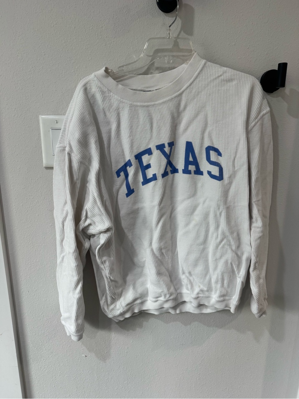 Charlie southern White 'TEXAS' Crewneck Sweatshirt